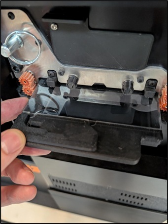 glass_tray_remove
